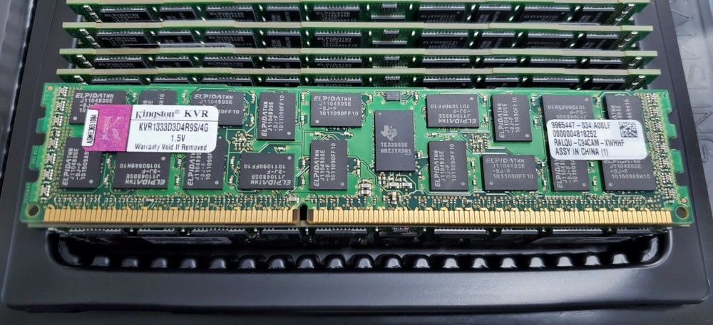 KINGSTON KVR1333D3D4R9S/4G 4GB DDR3 ECC Server Memory