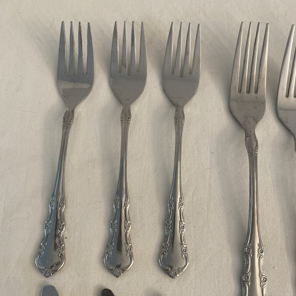 Select Stainless Flatware Korea Rose 20 Pieces Replacement Floral Flowers