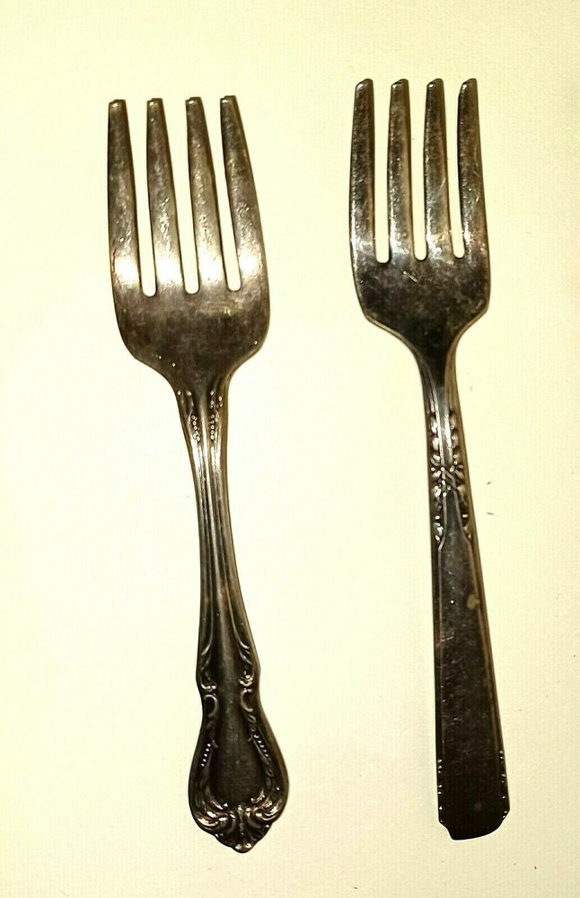Pair miniature forks not matching 4" tarnished