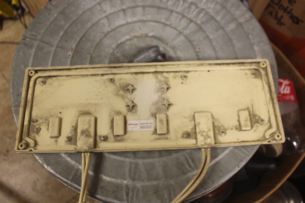 TerraWave M6060070MP13620 MIMO Patch Antenna