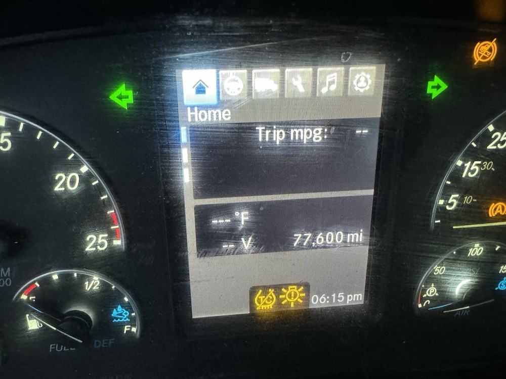 FREIGHTLINER CASCADIA 116 DEF TANK