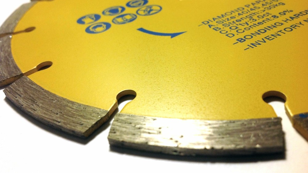 7 in. Diamond Segmented Rim Saw Blade General Purpose DB3799