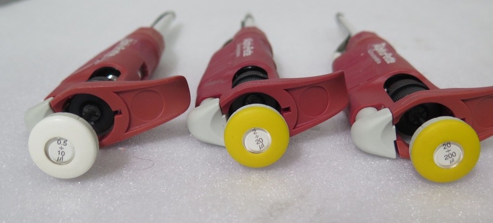 R200221 Lot (3) Molecular Technologies Alphapette Pipettes Single Channel