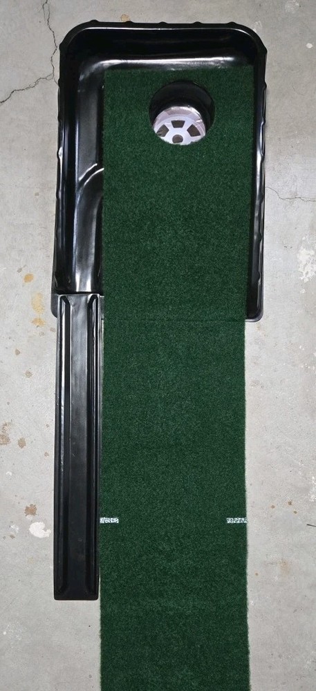 Club Champ Automatic Golf Putting System GRAVITY Feed 7 Ft Black & Green