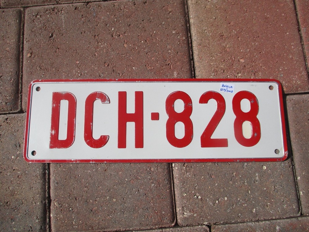 Belgium license plate   #  DCH - 828