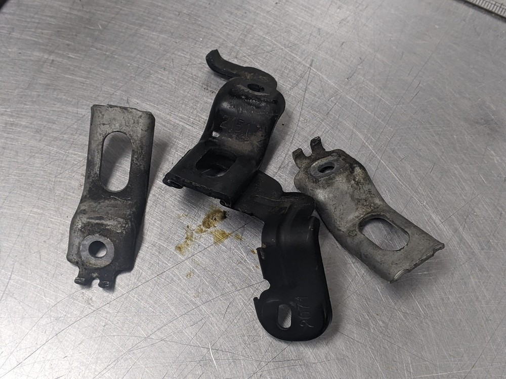 Engine Lift Bracket From 2011 Chevrolet Cruze 1.4