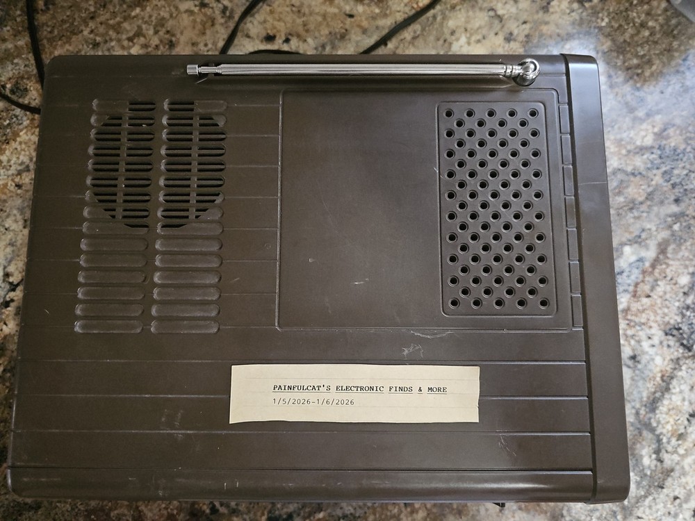 Working Panasonic Solid State Vintage Television MPN TR-525 5inch MONOCHROME