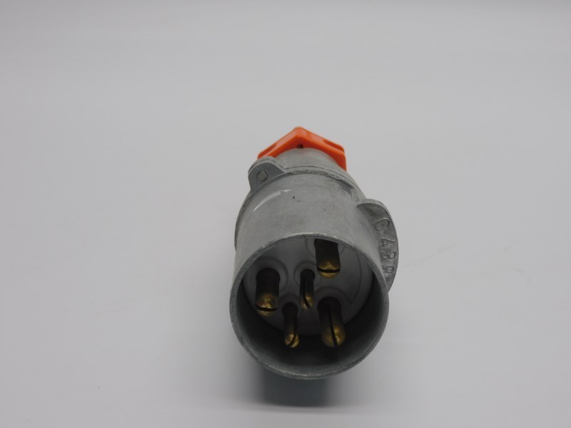 WILCO E532P 500V 32A NSMP