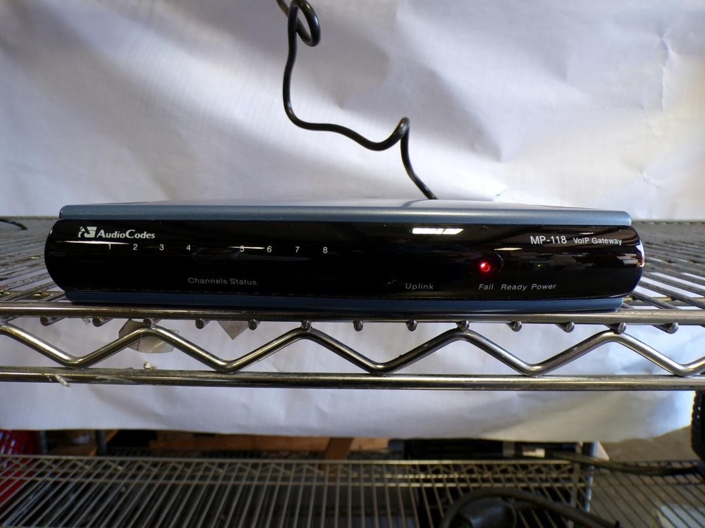 AUDIOCODES MP118/ 8FXO/ 3AC ACCESS GATEWAY (J776)