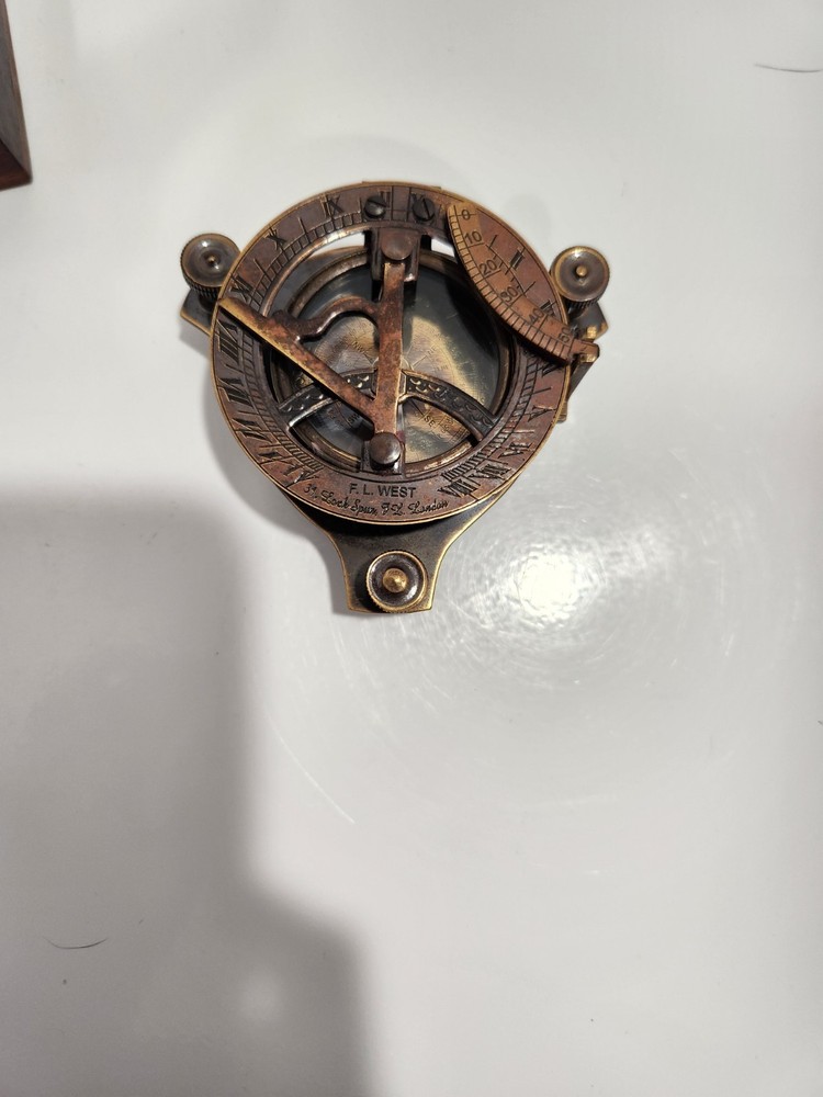 Vintage Solid Brass West London Sundial Compass In Box