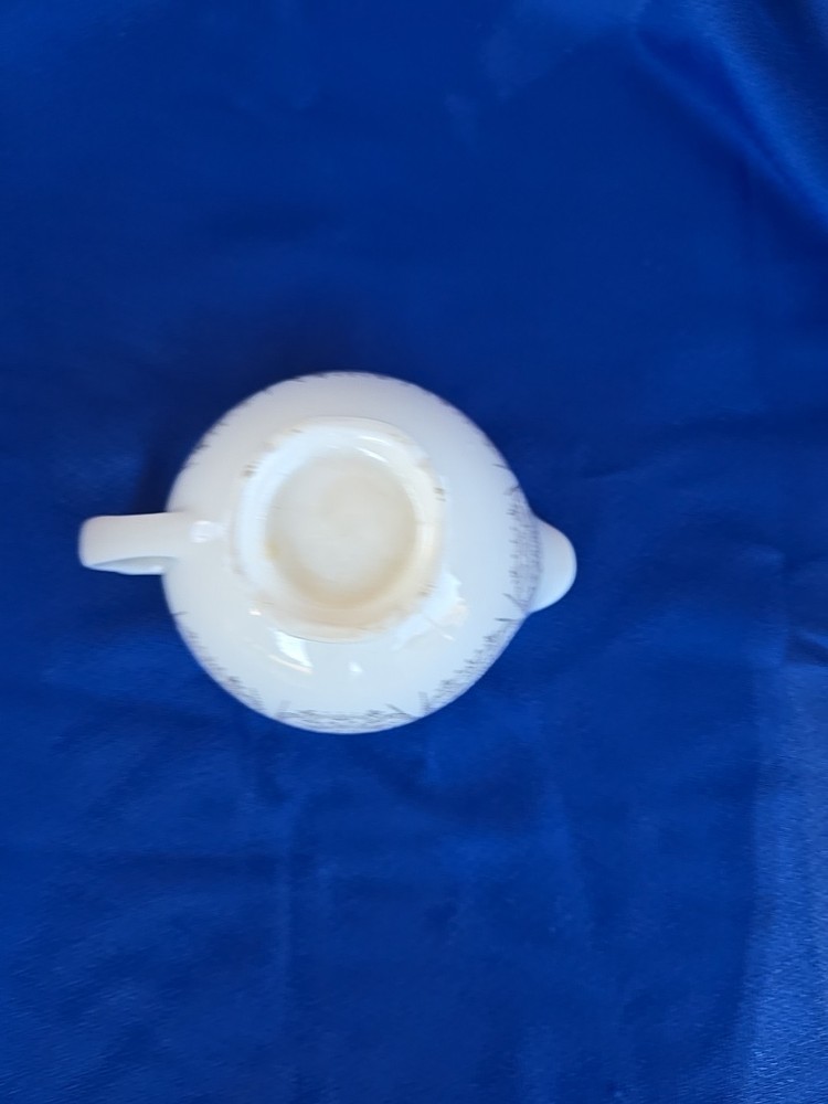 Empress Chantilly Creamer