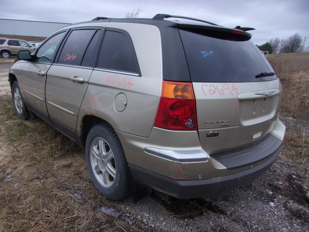 Used Front Left Steering Knuckle fits: 2005 Chrysler Pacifica Front Left Grade A