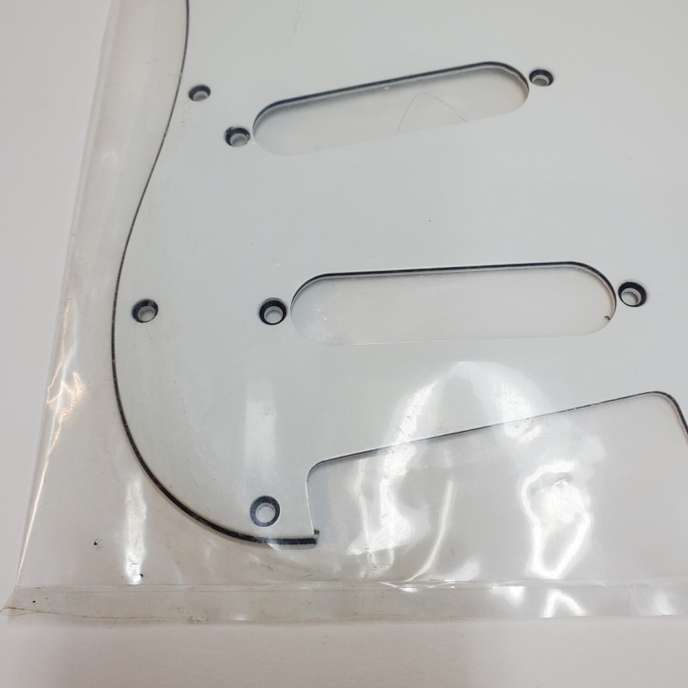 Pro Line Strat Pickguard Replacement in White