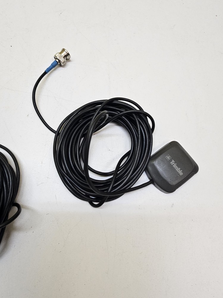 TWO Trimble GPS Antenna 28367-00