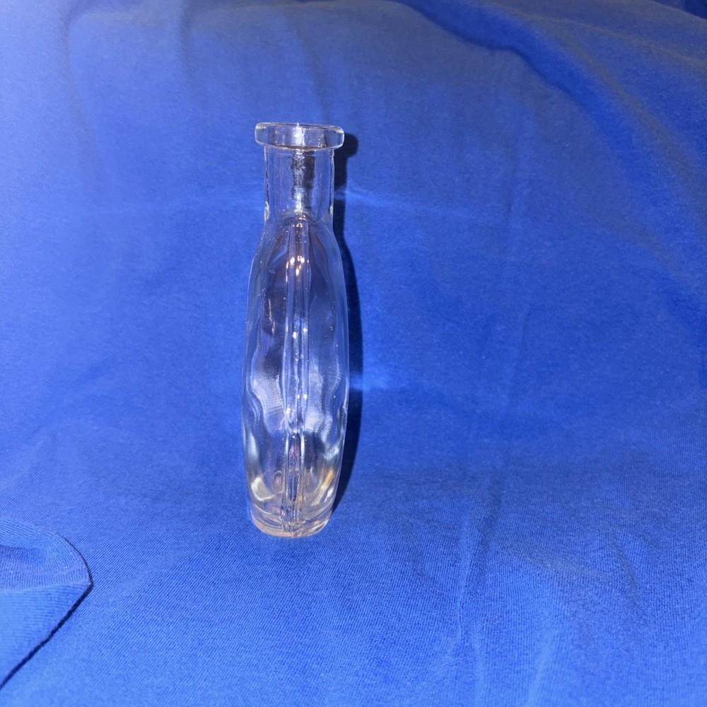 Antique Pumpkin Seed Whiskey Flask - Clear