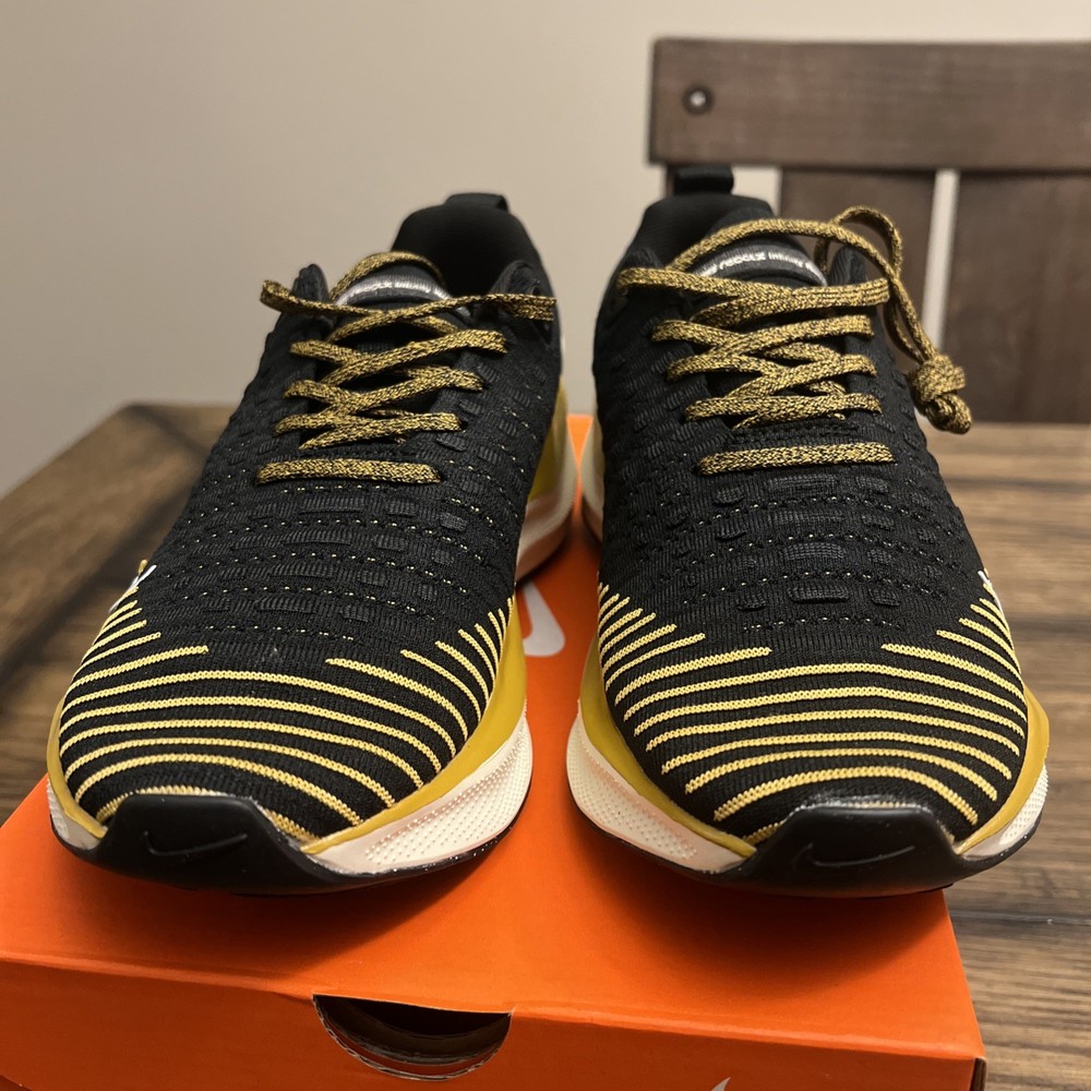 NikeReactX Infinity Run 4 Men’s Size 10 Black/ Gold