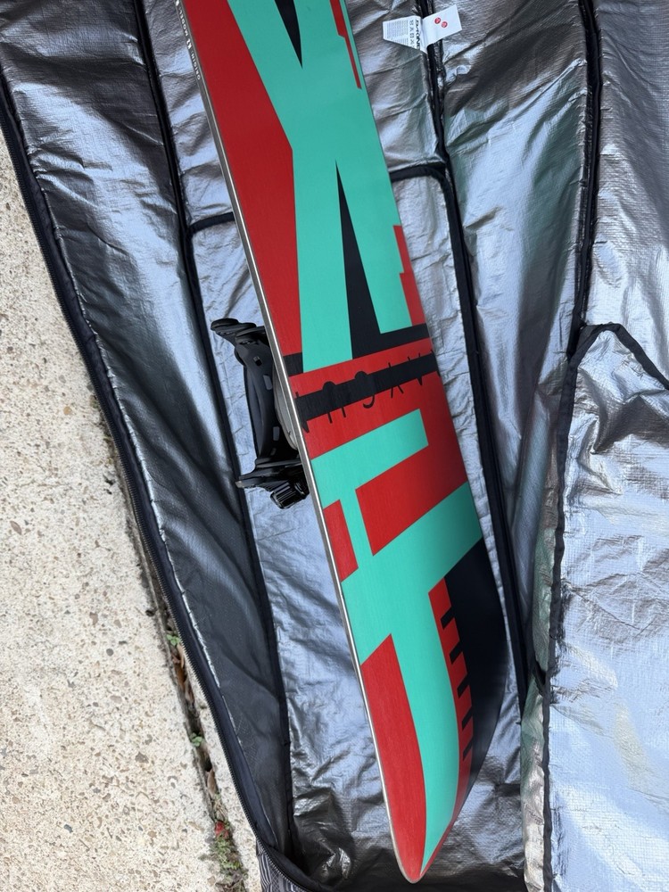 K2 Raygun Snowboard 156 bindings