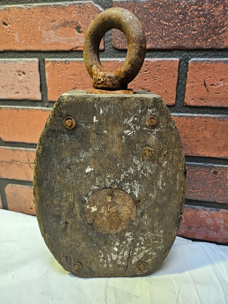 Rustic Farmhouse Wood Pulley