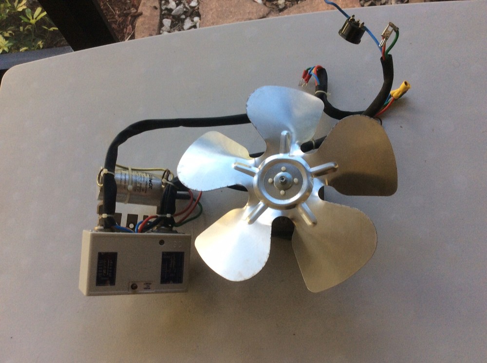 Compressor Air Thermostat W/ Fan