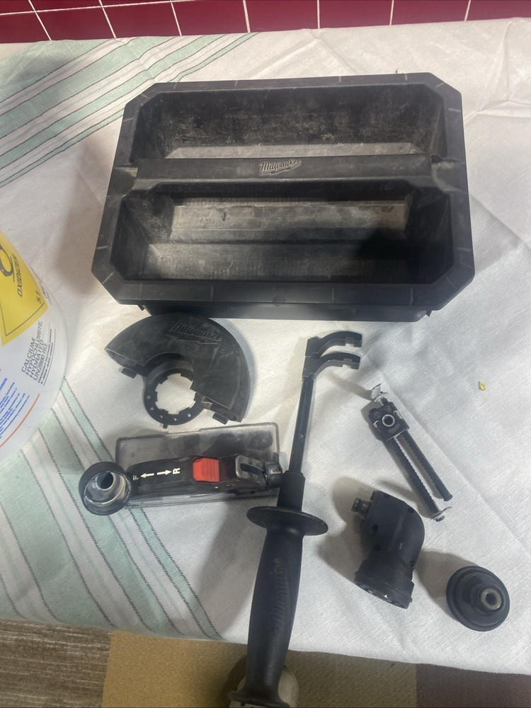 Milwaukee Tool Lot W Carrier