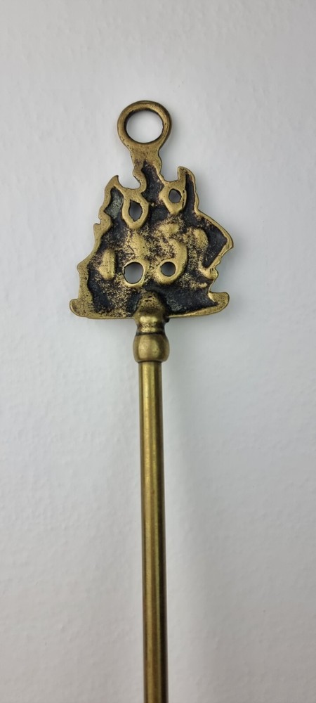 Vintage Brass Fire Side Toasting Fork Ship On Handle