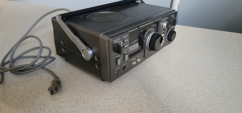 KENWOOD RECEIVER R 1000