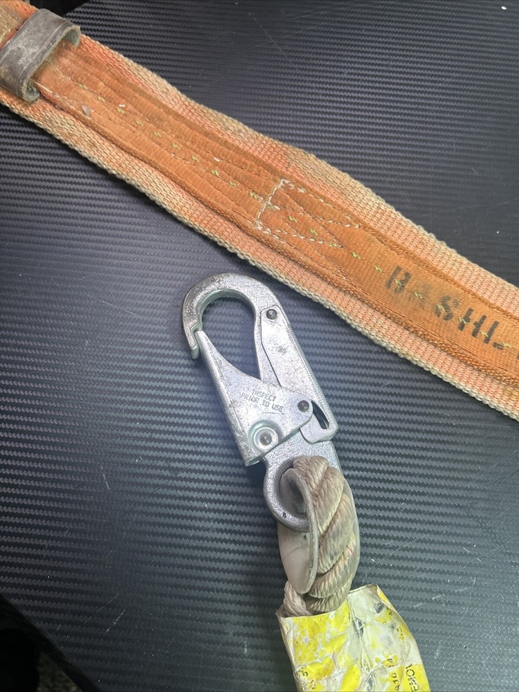 Bashlin Orange Belt Large 671NWD Code 491 w/ Hooks