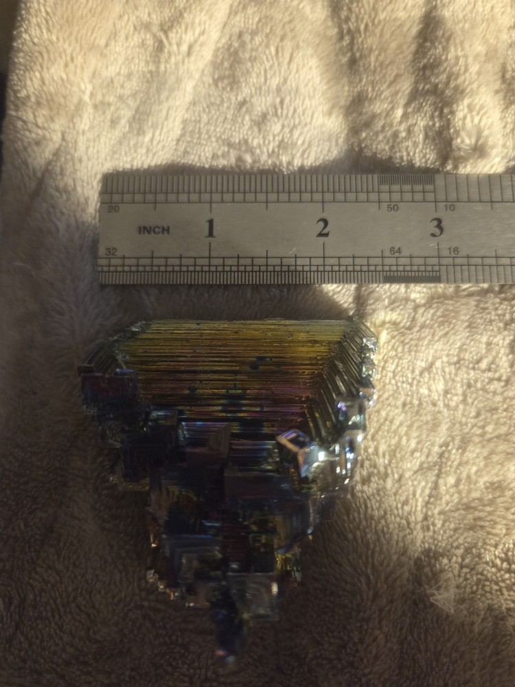 BEAUTIFUL BISMUTH SPECIMEN 144 GRAMS