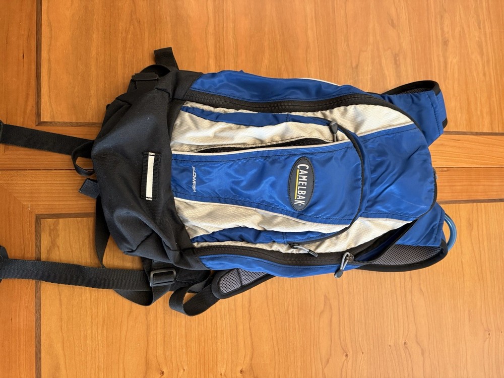 CamelBak Blowfish Blue Hydration Backpack Hiking Nylon Adjustable Size System