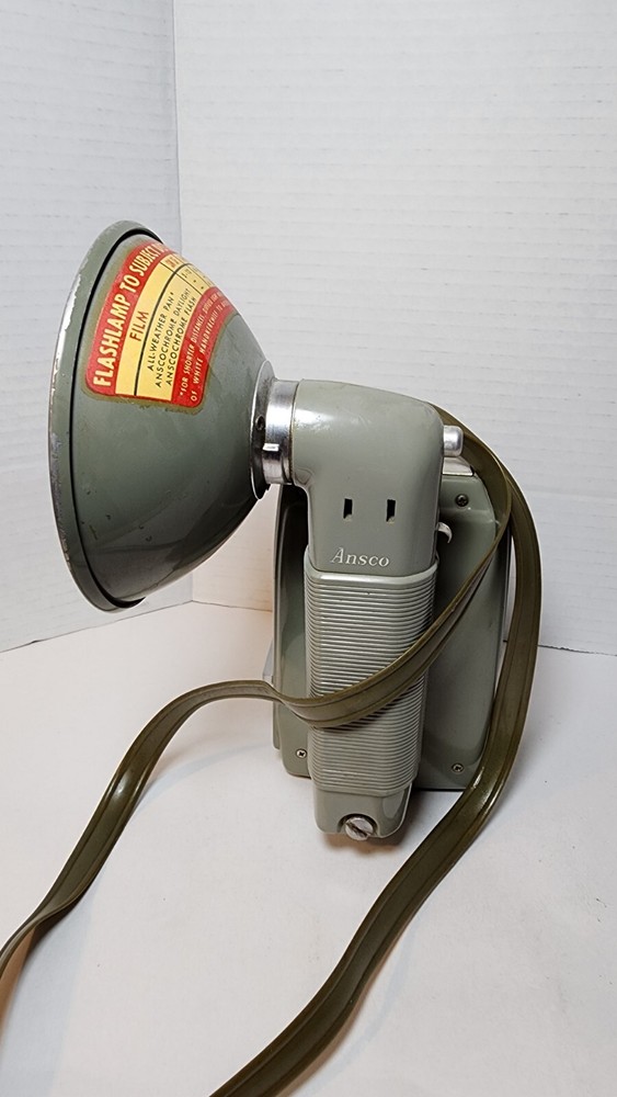VINTAGE 1950s ANSCO ANSCOFLEX CAMERA w/ FLASH Untested