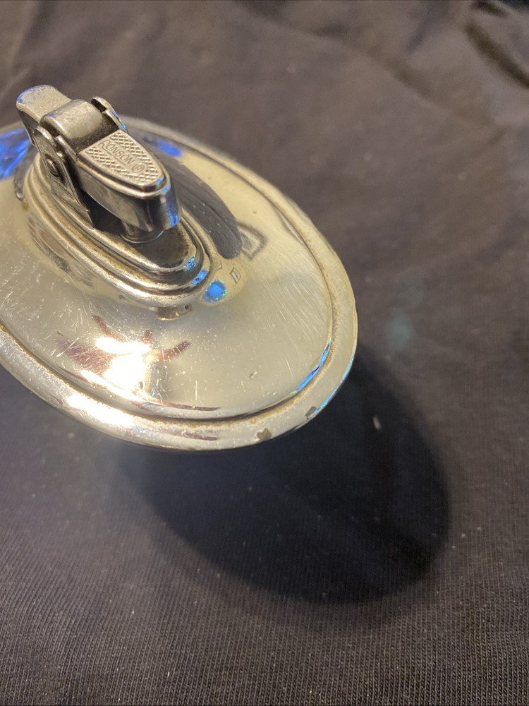 Vintage Ronson "Tempo" Chrome Table Lighter