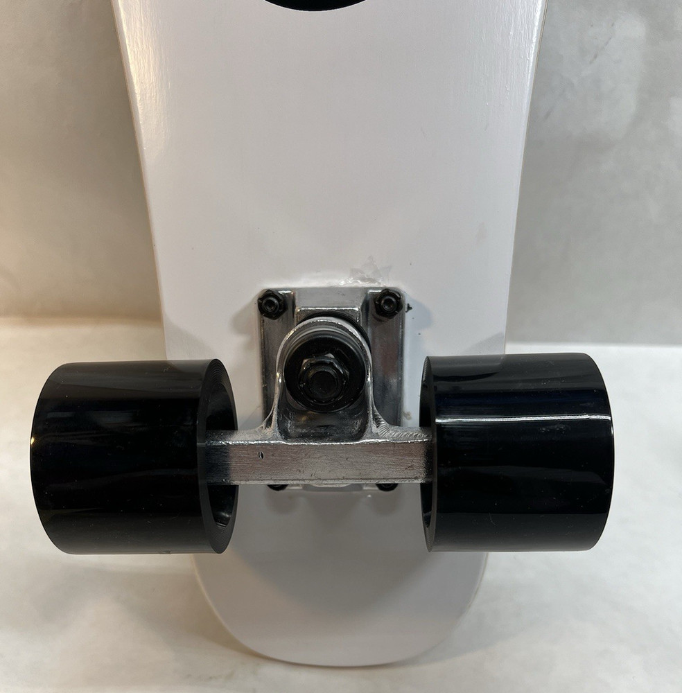 NWOT “shark” 22” mini cruiser skateboard