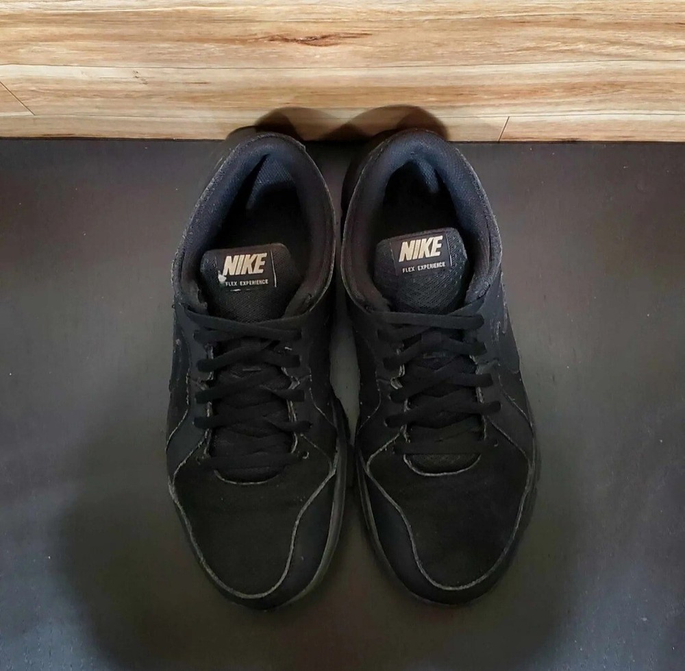 Nike Flex Experience Black Shoes Youth Size 6.5