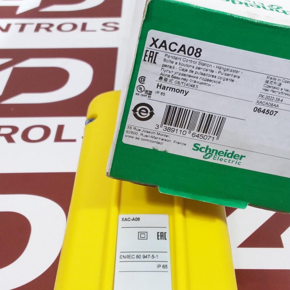 XACA08 | Schneider | Empty Pendant Control Station, Plastic, Opened