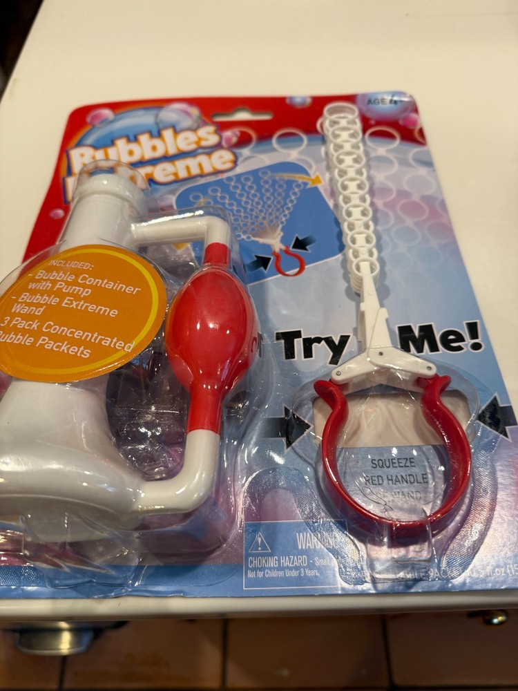 New BY EXCITE  Mini Extreme Bubble Blaster  W/Bubble Solution CONCENTRATE 3 PKS.
