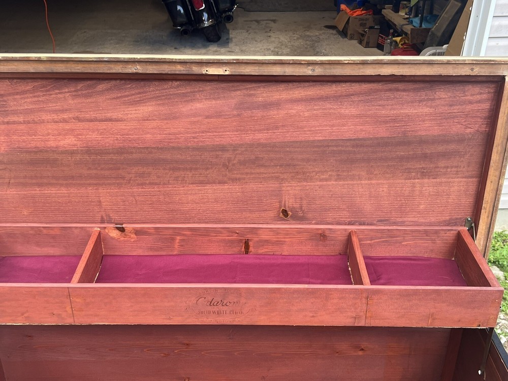 Franklin Shockey Cedar chest