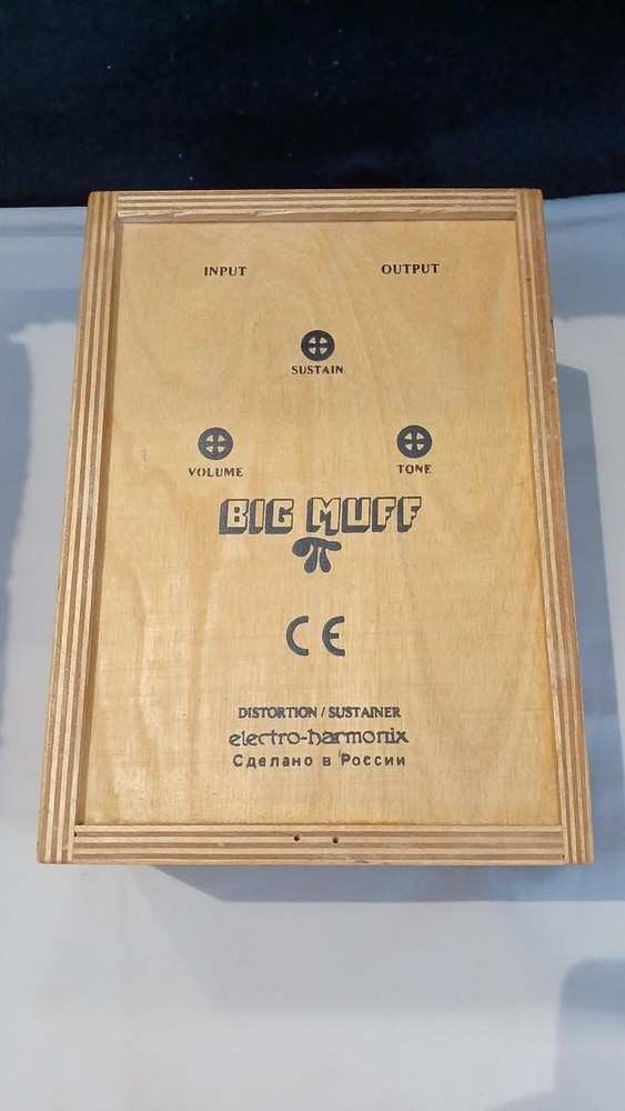 ELECTRO HARMONIX BIG MUFF PI EFFECTOR 101813