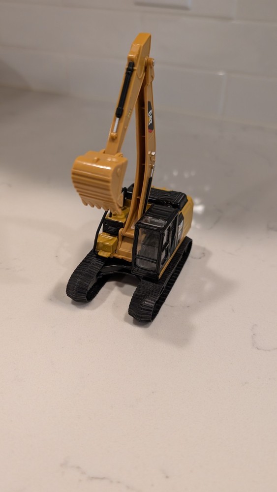 Diecast Masters CAT Excavators