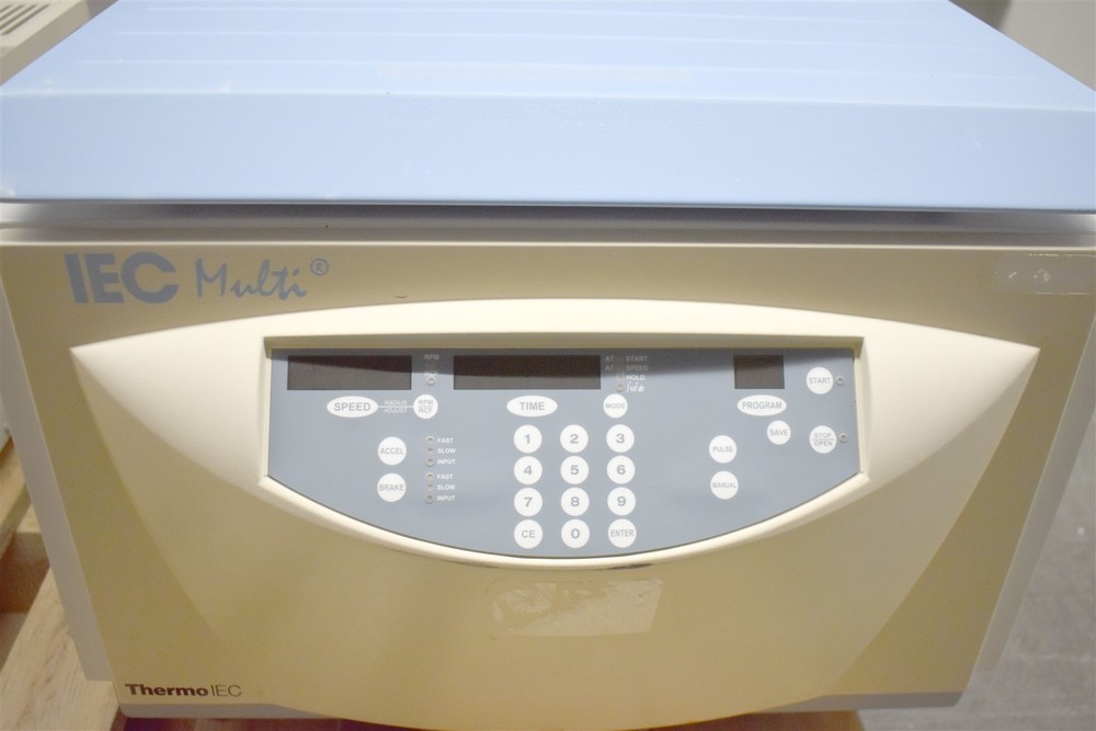 THERMO SCIENTIFIC IEC MULTI REFRIGERATED CENTRIFUGE