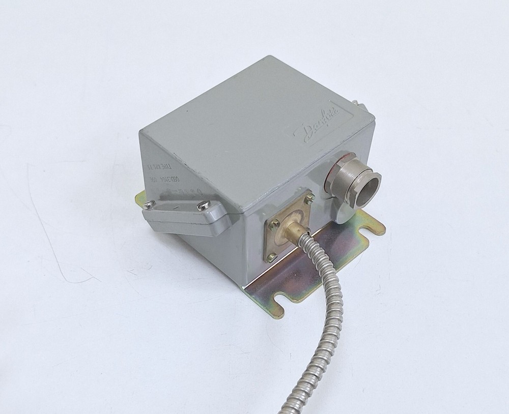 Danfoss KPS 79 / 060L3104 096 Pressure Switch
