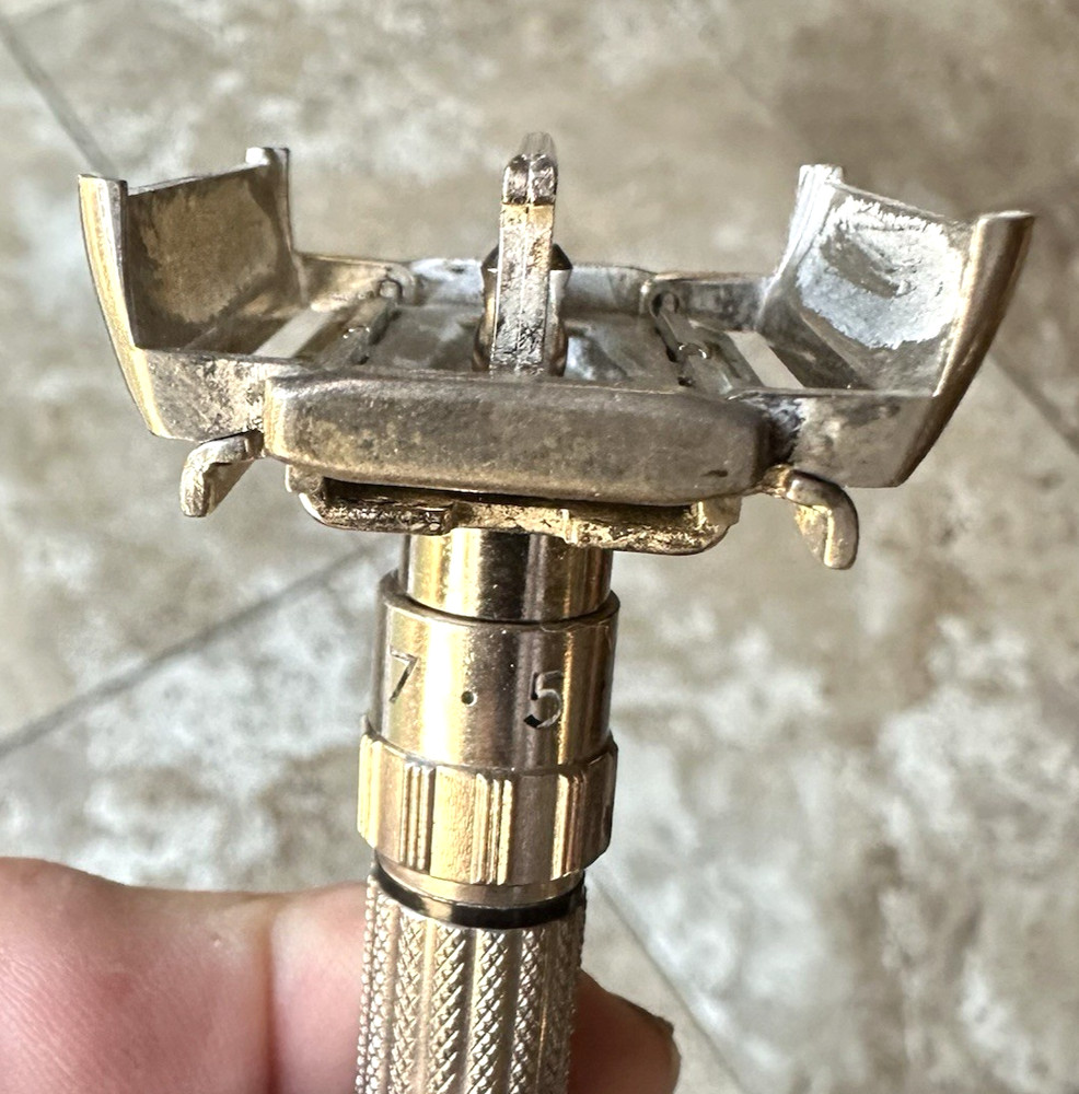 Vintage Gillette Gold Fat Boy Adjustable Razor E3