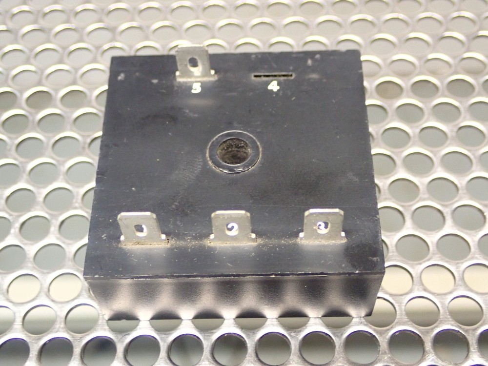 SSAC CT3S240 PC284 120VAC Solid State Timer New Old Stock