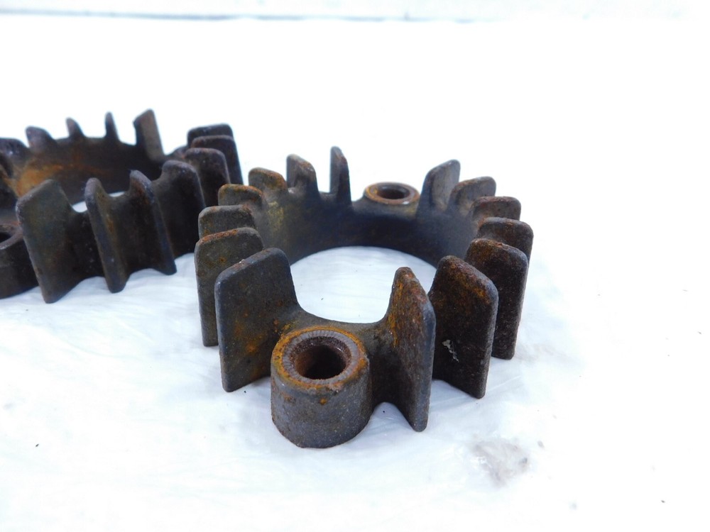 1976 76 Moto Guzzi Convert I V1000 Engine Exhaust Header Pipe Mount Nut Flanges