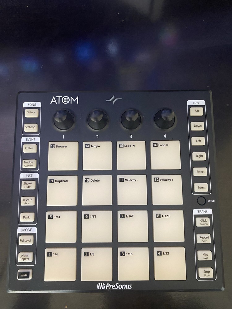 PreSonus ATOM Pad Controller, 16 Velocity Sensitive Backlit Pads, USB, Digital