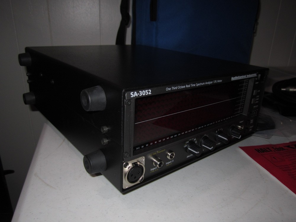 Audio Control SA-3052 one Third Octave Real Time Spectrum Analyzer / SPL Meter