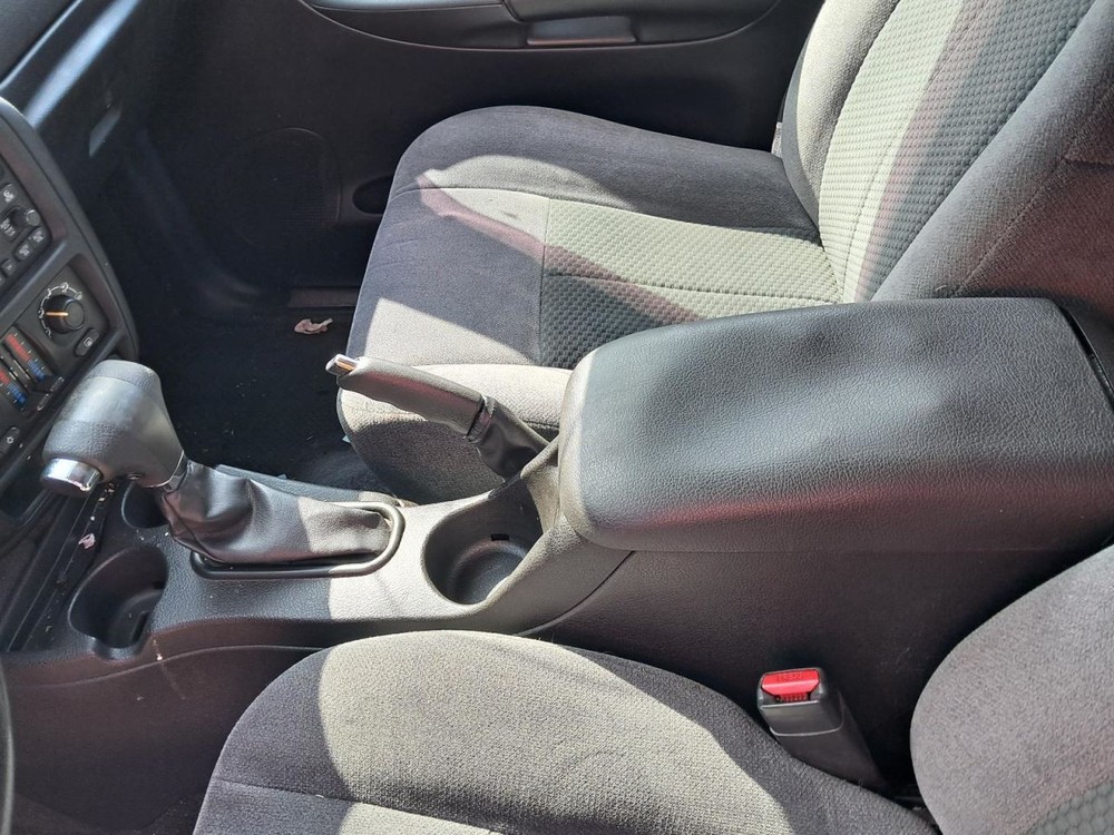 TRAILBLAZ 2008 Glove Box 4820986