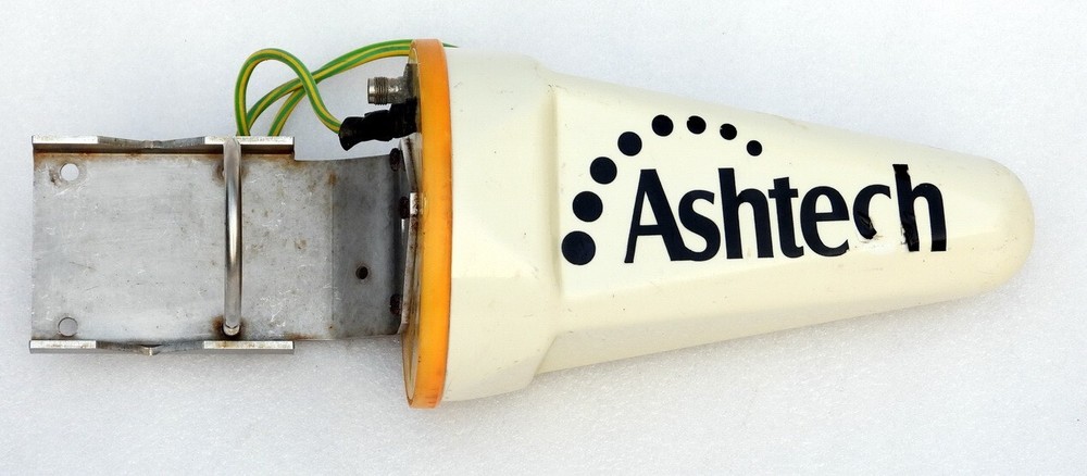 ASHTECH MODEL DHM5000 MARINE SHIPS SATELLITE NAVIGATION ANTENNA DSNP100084
