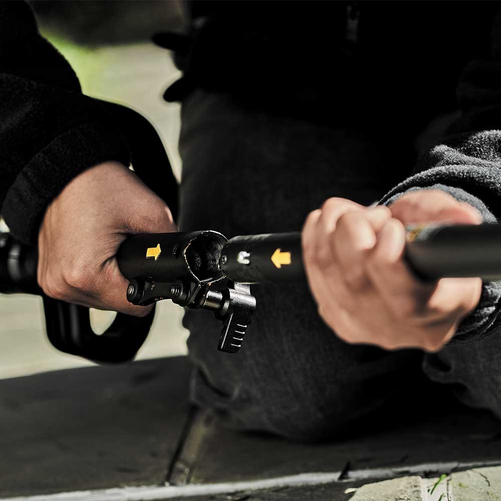 DeWALT DCST972B 60V MAX 17"Li-Ion Attachment Capable String Trimmer Bare Tool US