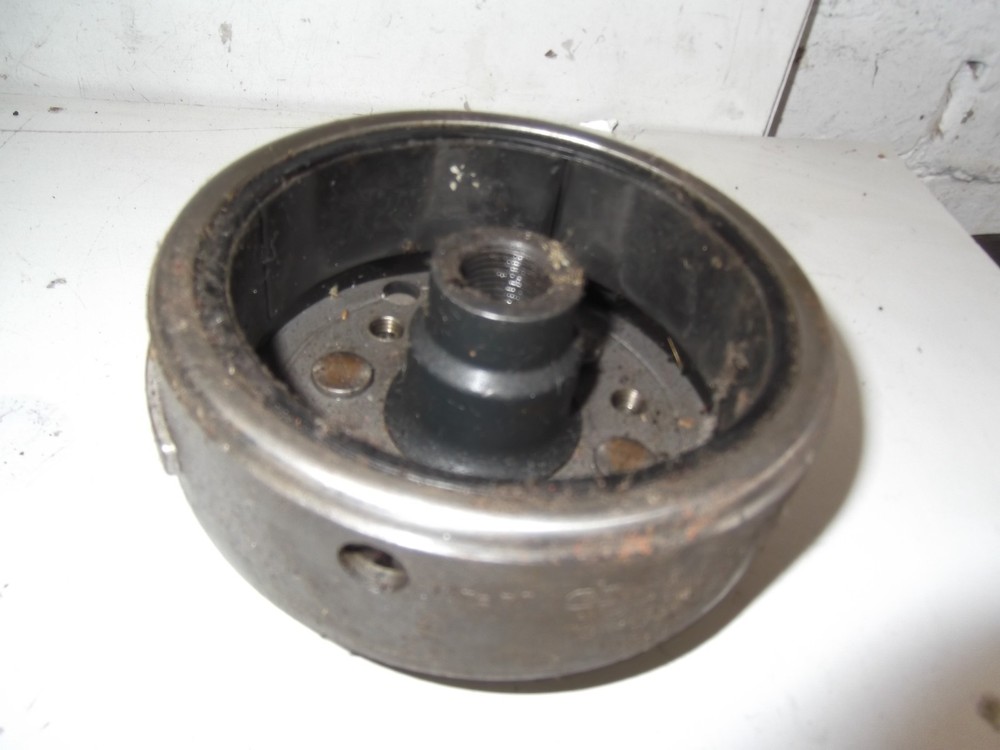 Kawasaki GPZ305 Generator rotor