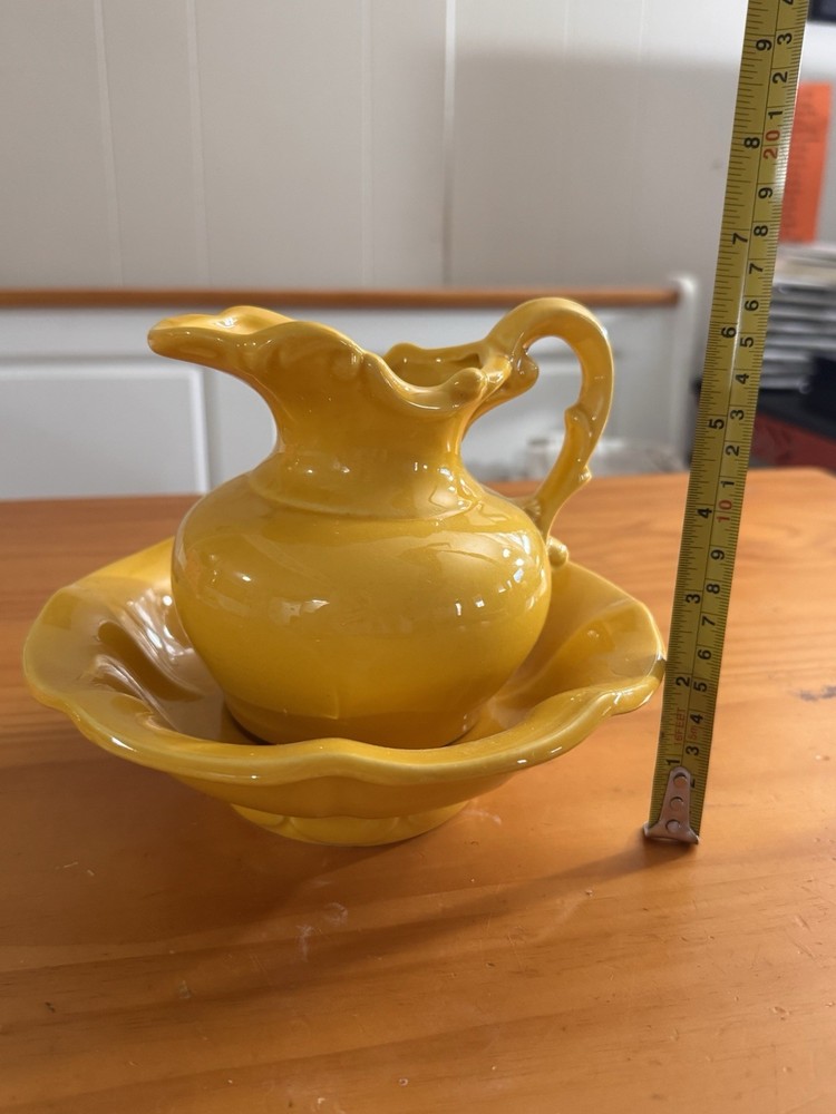 McCoy (?) Pitcher Set